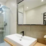 Adrian Apartament
